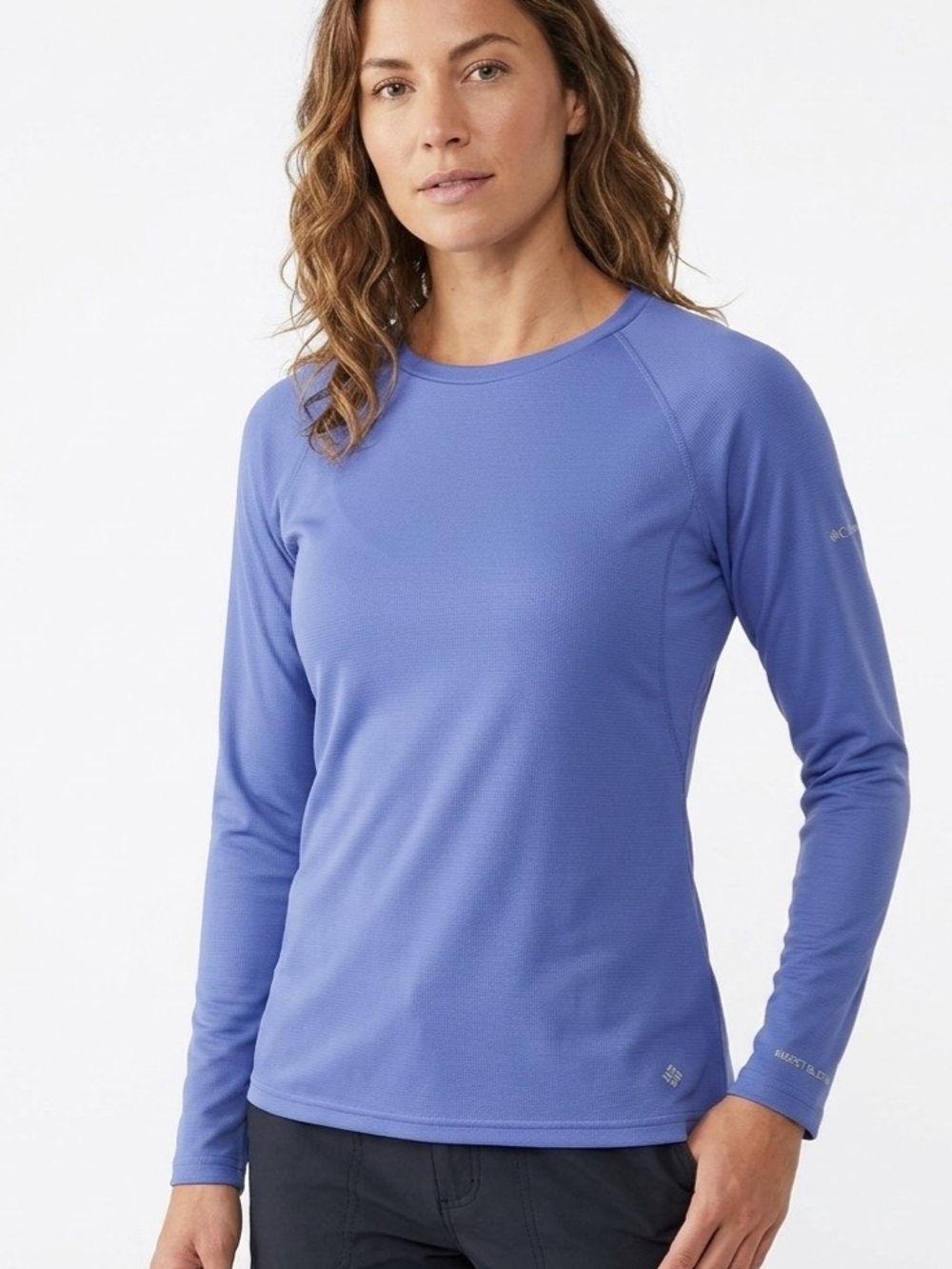 Columbia Women's Long-Sleeve Blue Performance Crew Neck Top